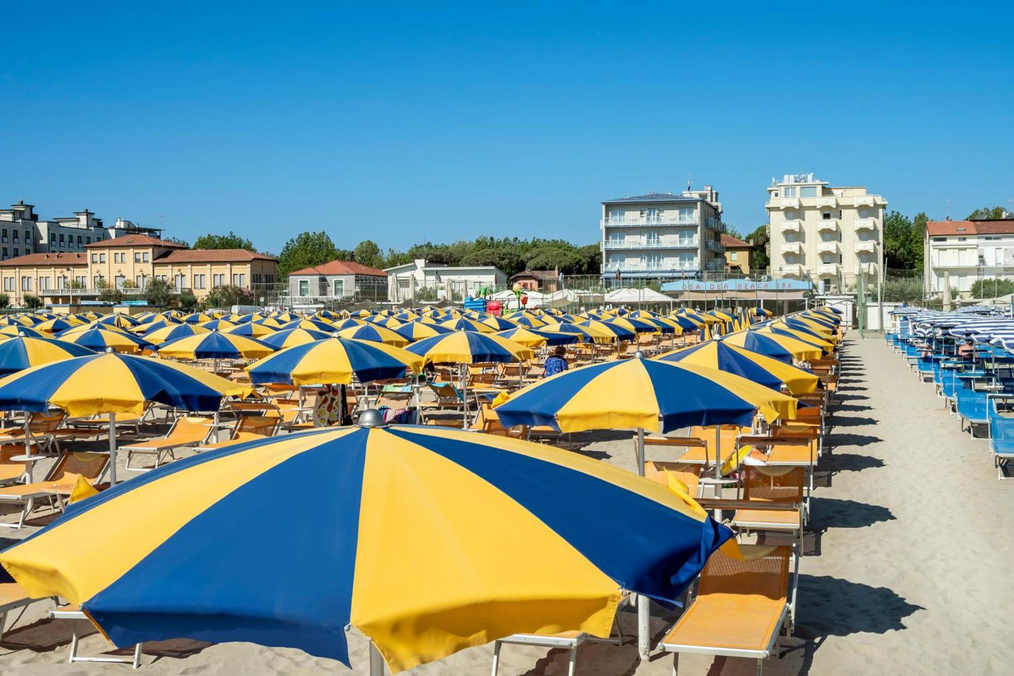 Hotel Astoria Cervia Buitenkant foto