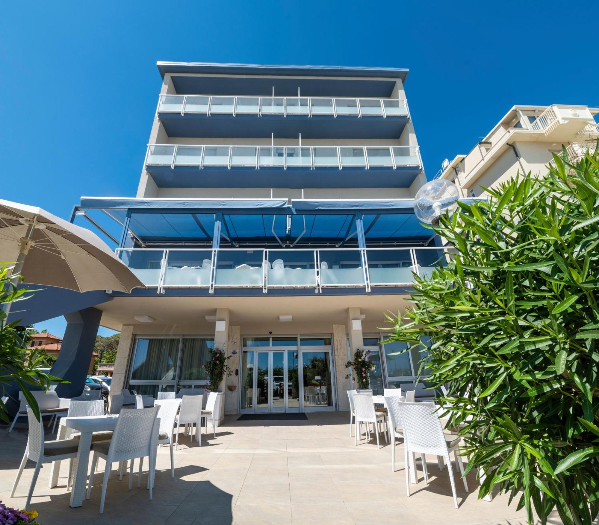 Hotel Astoria Cervia Buitenkant foto